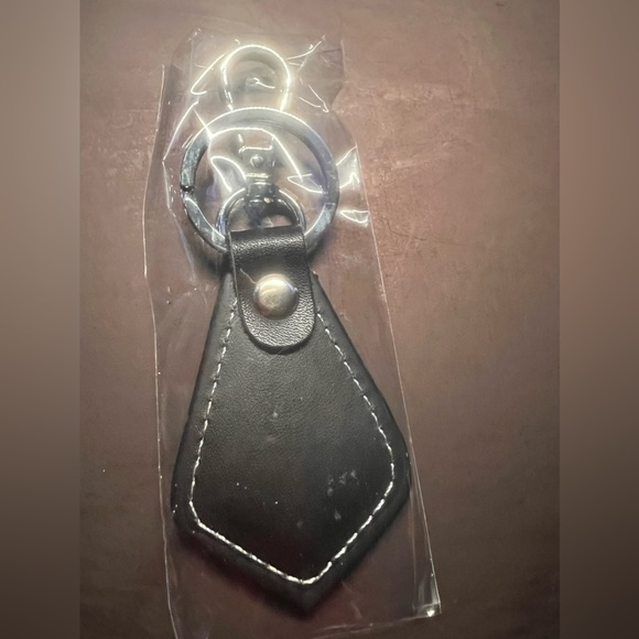 Black and silver key chain designer inspired - Picture 2 of 2